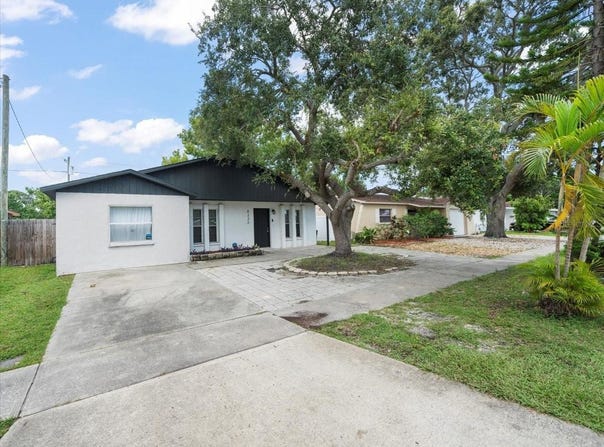 8233 44TH ST N STREET N, PINELLAS PARK, FL 33781