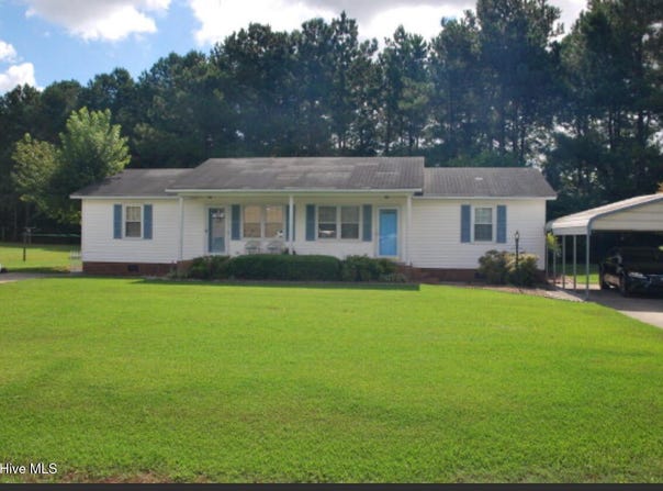 3145 Lakewood Drive, Kinston, NC 28504