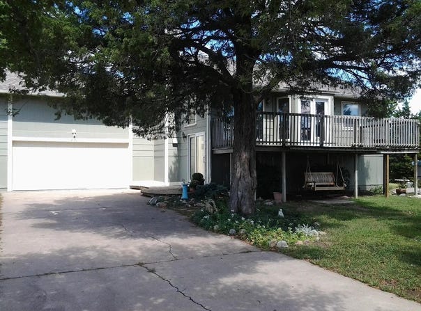4520 S 247th St W, Goddard, KS 67052