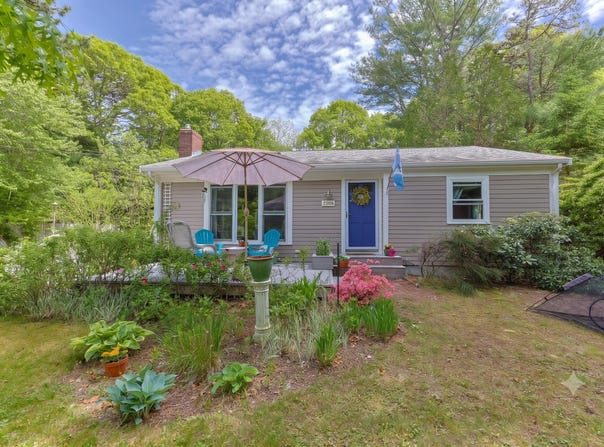 105 Taramac Road, Centerville, MA 02632