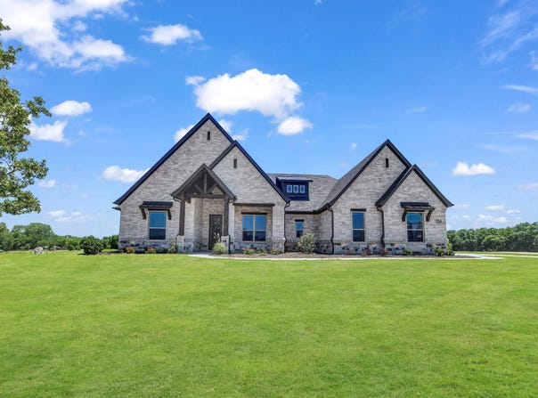 124 Desperado Way, Weatherford, TX 76020