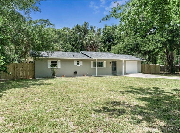 3410 N Bay Avenue, Crystal River, FL 34428