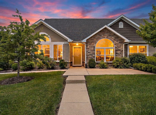 5260 E 109th Place, Crown Point, IN 46307