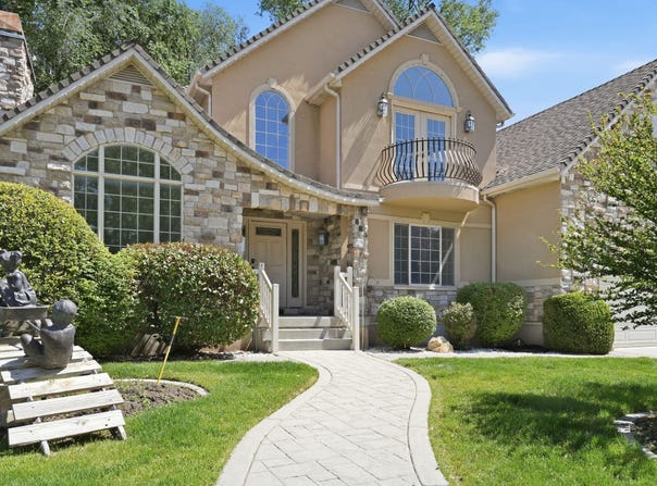 883 E 700 S, Springville, UT 84663