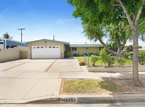 19452 Cedarcreek Street, Canyon Country, CA 91351