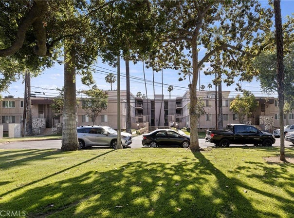 6979 Palm Court, Riverside, CA 92506