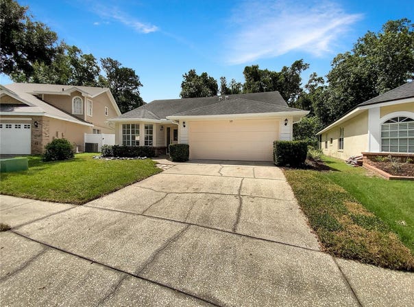 322 MOFFAT LOOP, OVIEDO, FL 32765