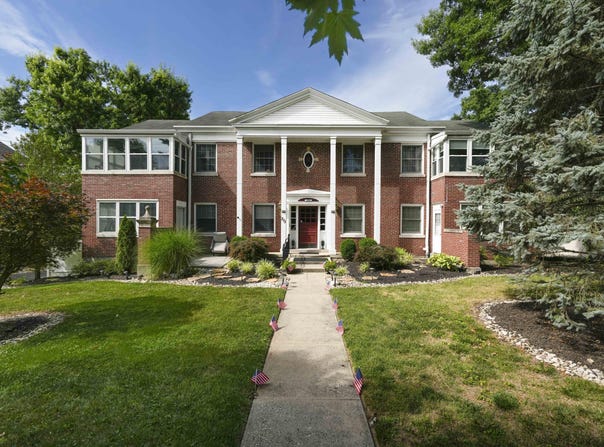 215 Fort Mitchell Avenue, Fort Mitchell, KY 41011