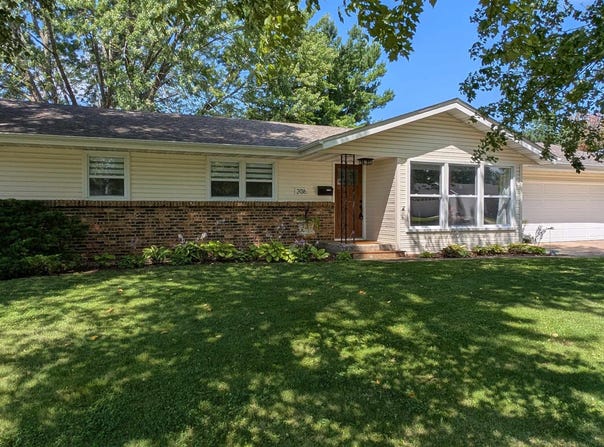 206 S Hannah, MOUNT MORRIS, IL 61054