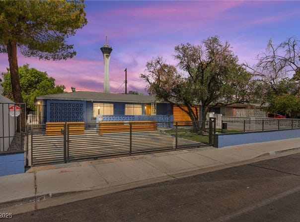 2312 S 6th Street, Las Vegas, NV 89104