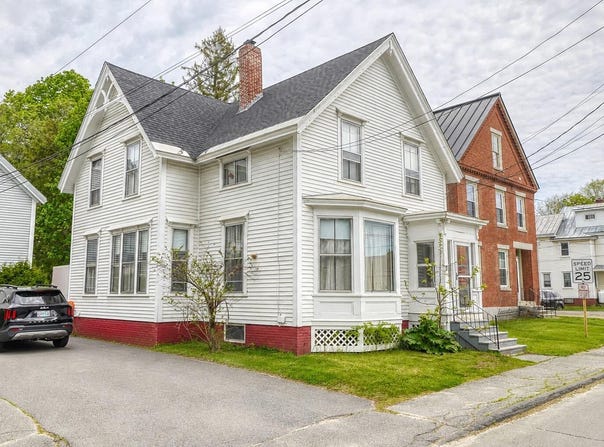 17 Winter Street, Waterville, ME 04901