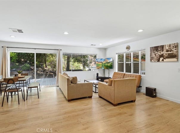 23777 Mulholland Highway, Calabasas, CA 91302