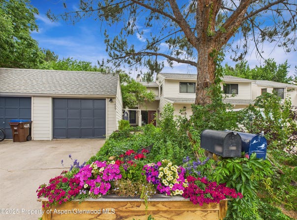 1609 Defiance Drive, Carbondale, CO 81623