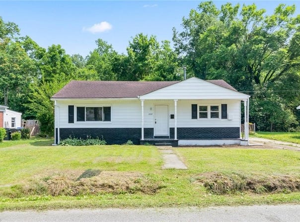 2221 Florida Avenue, Suffolk, VA 23434