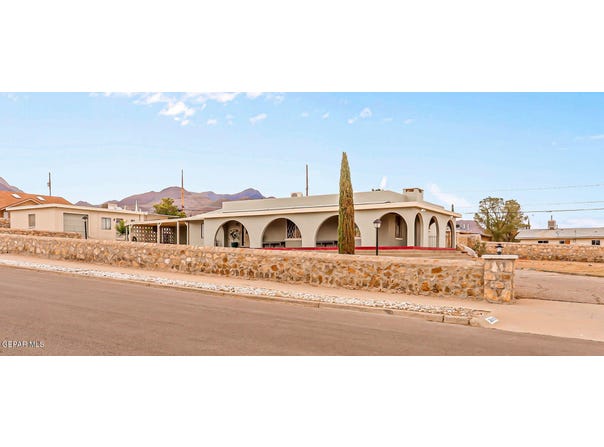 3819 Titanic Avenue, El Paso, TX 79904