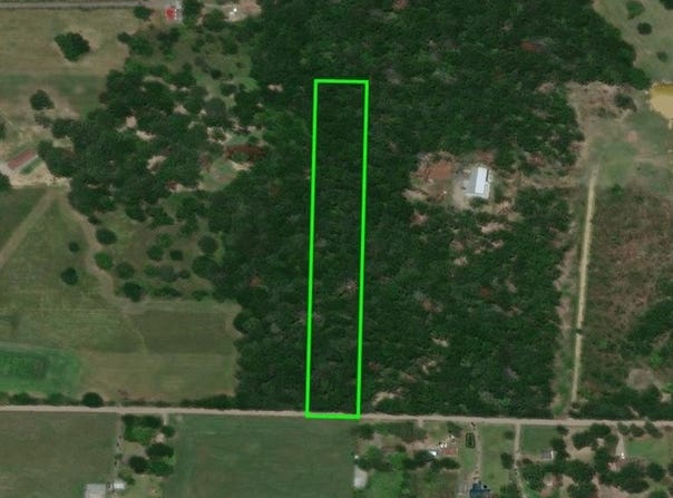 Lamb  RD, Alma, AR 72921