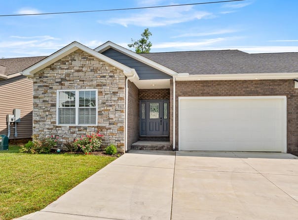233 Woodland Drive, Milton, WV 25541