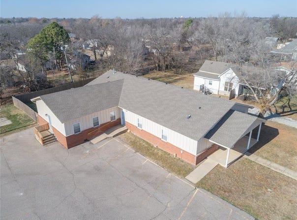 700 N Tucker Avenue, Shawnee, OK 74801