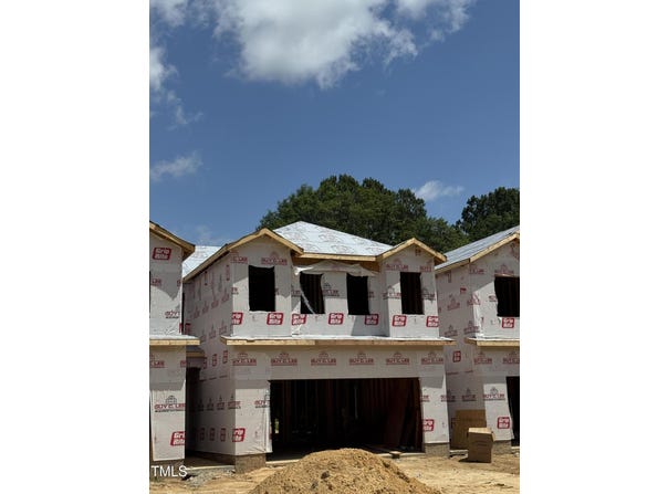 168 W Allen Street, Four Oaks, NC 27524