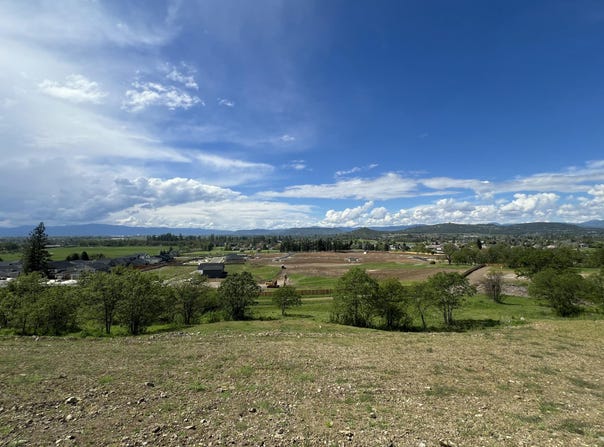 455 Pinnacle ridge, Eagle Point, OR 97524