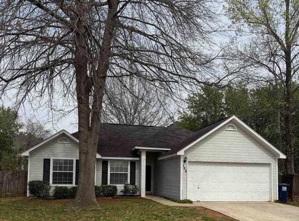 104 Vistawood Court, Madison, AL 35758