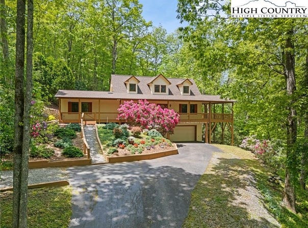 376 Deerfield Forest Parkway, Boone, NC 28607