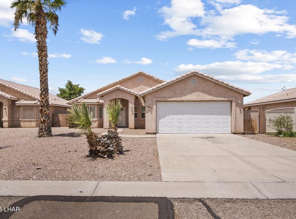 4891 Santa Evinita Rd, Fort Mohave, AZ 86426