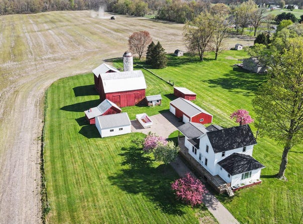 8891 Pennfield Road, Battle Creek, MI 49017