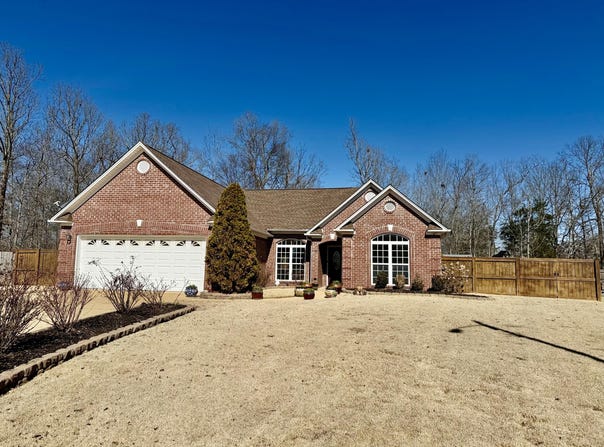 1509 Allison Cr, New Albany, MS 38652