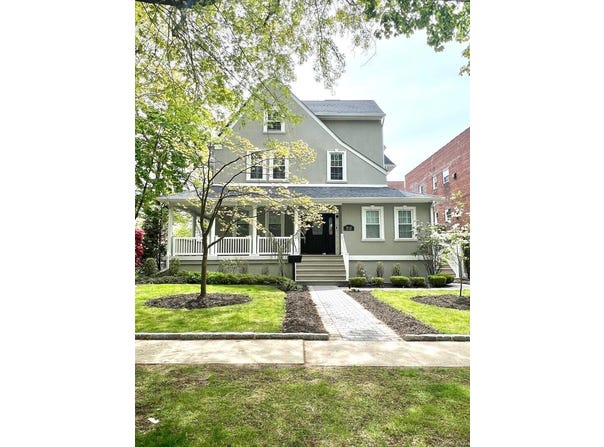 Bayside, NY 11361