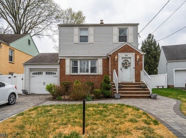 326 Trinity Pl, Hillside Twp., NJ 07205-2731