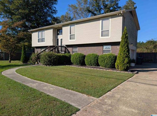 665 MCCLAIN ROAD, HUEYTOWN, AL 35023