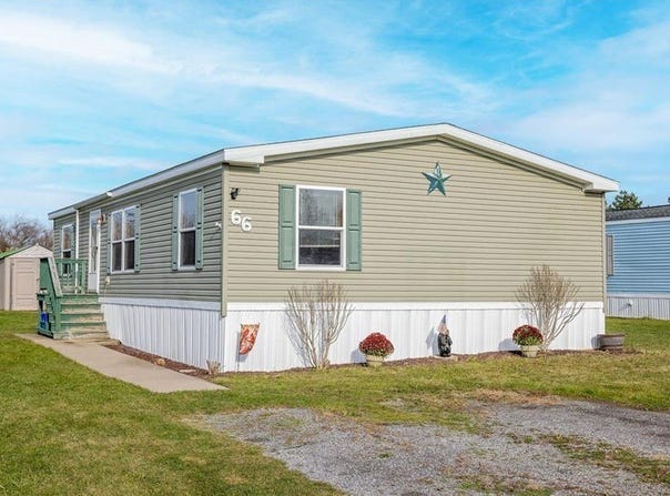3207 Pratt Rd #66, Batavia, NY 14020