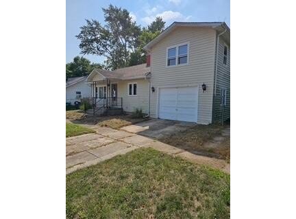 320 Knox Road, Kingsford Heights, IN 46346