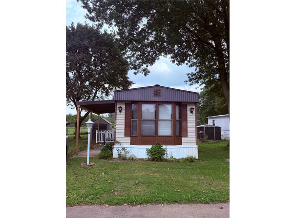 5219 DEEPWOOD Lane, Erie, PA 16505