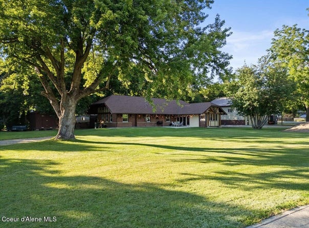 8047 W Post St, Rathdrum, ID 83858