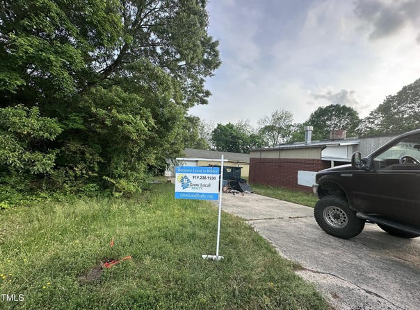 300 Guthrie Street, Graham, NC 27253