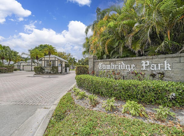 7920 Ascot Place, Vero Beach, FL 32966