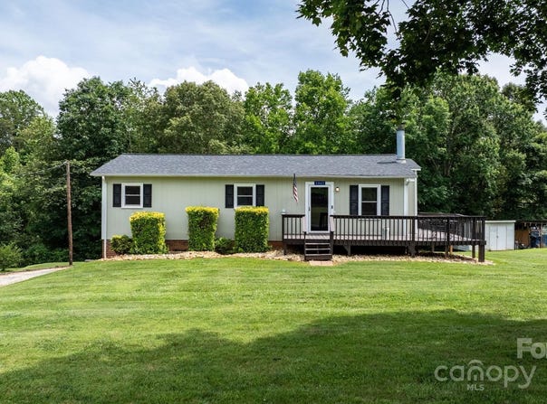 1467 Conway Drive, Granite Falls, NC 28630
