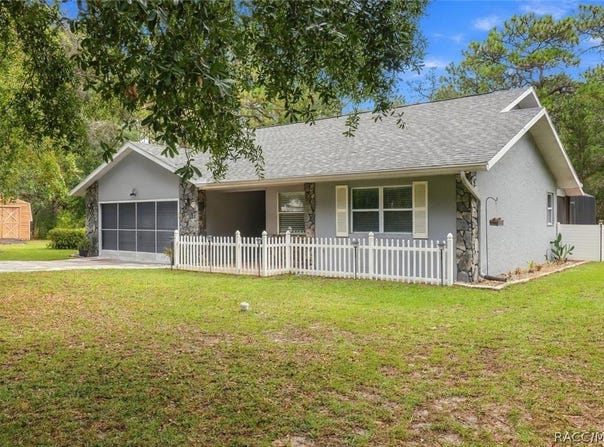 2180 W Learwood Place, Beverly Hills, FL 34465