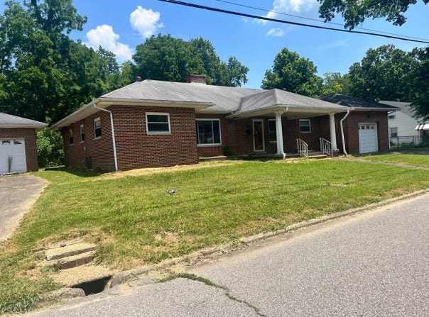 2110 Donald Avenue, Huntington, WV 25704