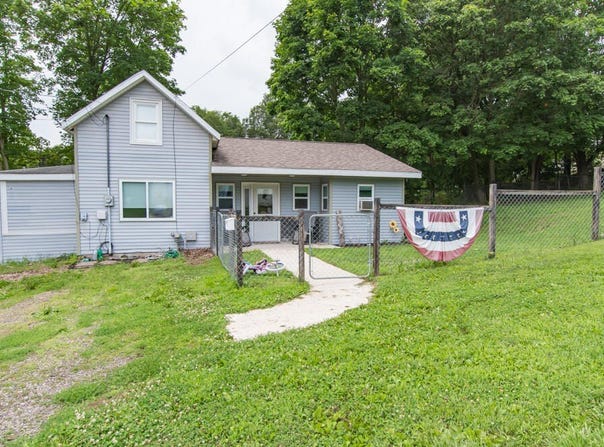 529 Clinton Street, Marshall, MI 49068