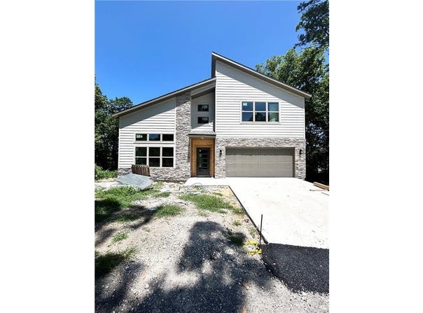 2 Barnet  LN, Bella Vista, AR 72714