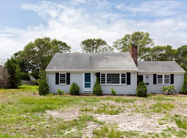 27 Tern Road, South Yarmouth, MA 02664