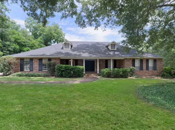 1001 Yarborough Heights, Tylertown, MS 39667