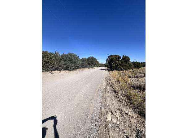 5 Camino Oro Court, Tijeras, NM 87059