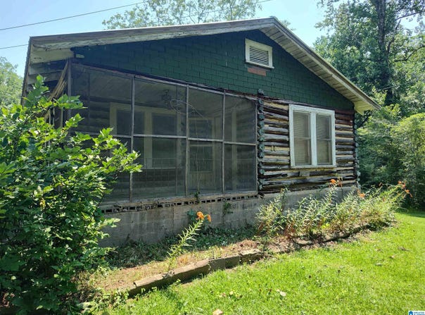 3910 CHERRY LANE, SYLACAUGA, AL 35150