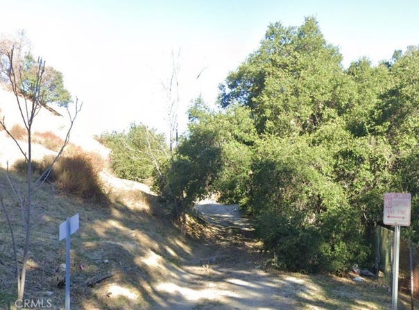 9646 Oak Bend Drive, Tujunga, CA 91042