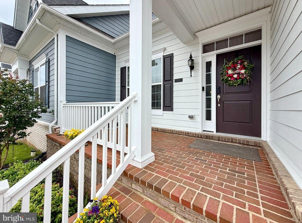 306 BUCKEYE Circle, LA PLATA, MD 20646