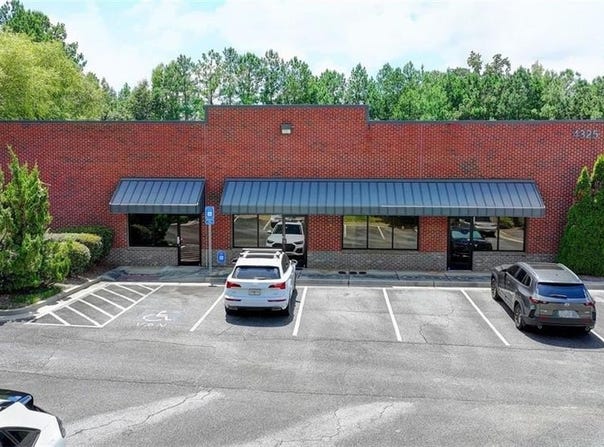 4325 Creek Park Drive, Suwanee, GA 30024